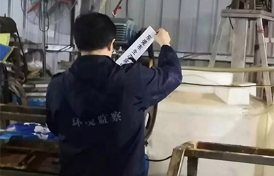 6家非法工廠竟然偷偷干這種事！被連夜一窩端！
